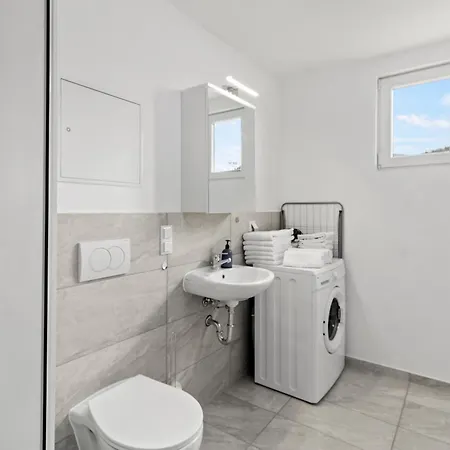 Apartment Farawayhomes Leoben #p71 Donawitz